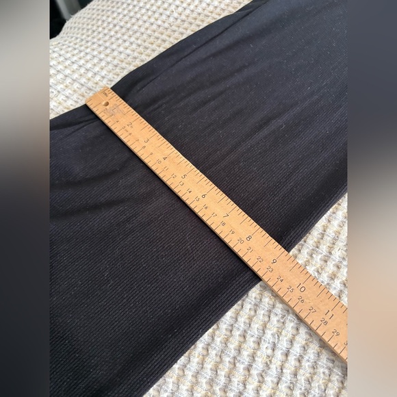 See you Monday Anthropologie jumpsuit wide leg ribbed black short sleeve size M - Picture 10 of 13